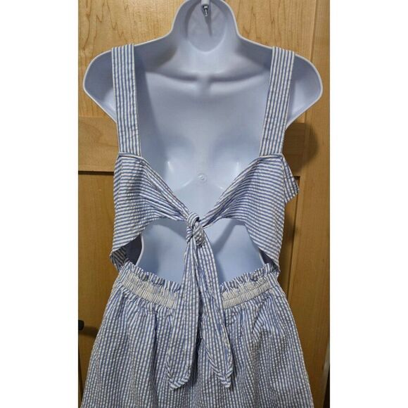 Blue & White Striped Tie-Back Sleeveless Romper Dress With Pockets - Picture 6 of 9
